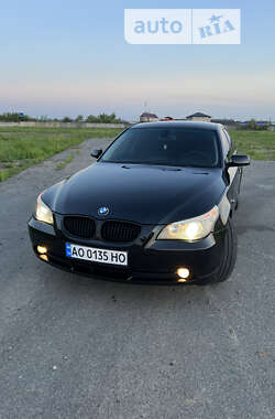 Седан BMW 5 Series 2004 в Ужгороді