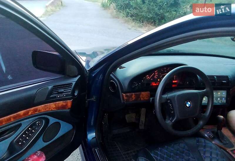 Седан BMW 5 Series 1998 в Одессе