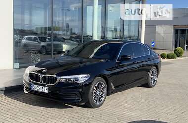 Седан BMW 5 Series 2018 в Львове