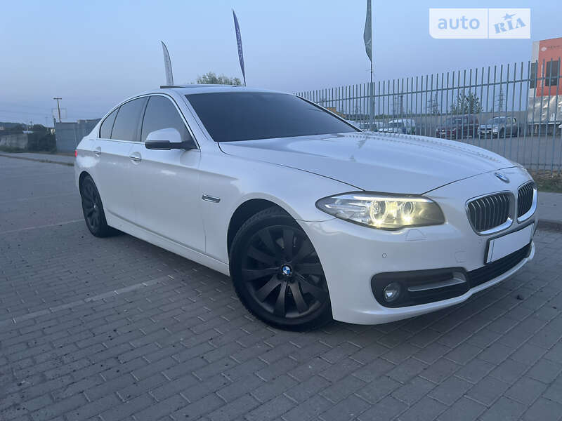 Седан BMW 5 Series 2016 в Мукачевому фото 5 Седан BMW 5 Series 2016 в Мукачевому