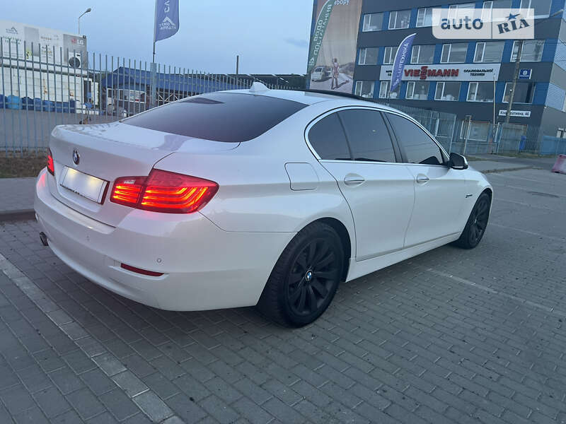 Седан BMW 5 Series 2016 в Мукачевому фото 20 Седан BMW 5 Series 2016 в Мукачевому