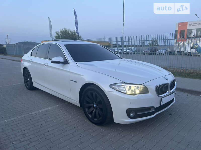 BMW 5 Series 2016