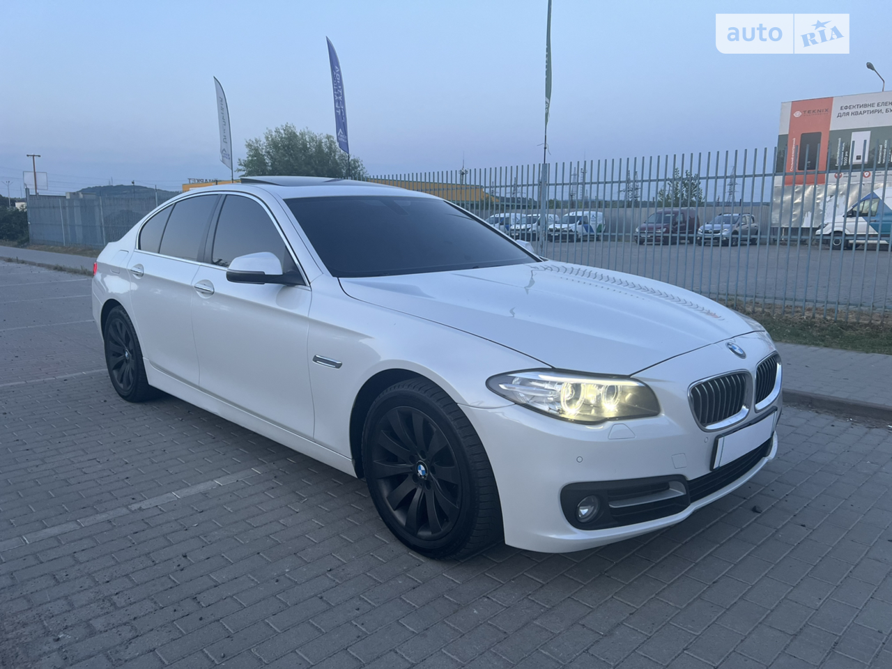 2017 BMW 5er - мініатюра 24