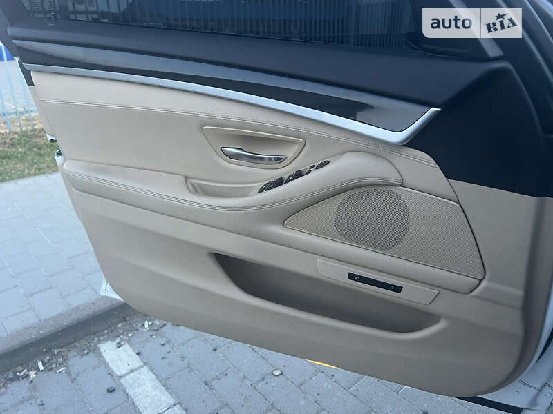 Седан BMW 5 Series 2016 в Мукачевому фото 33 Седан BMW 5 Series 2016 в Мукачевому