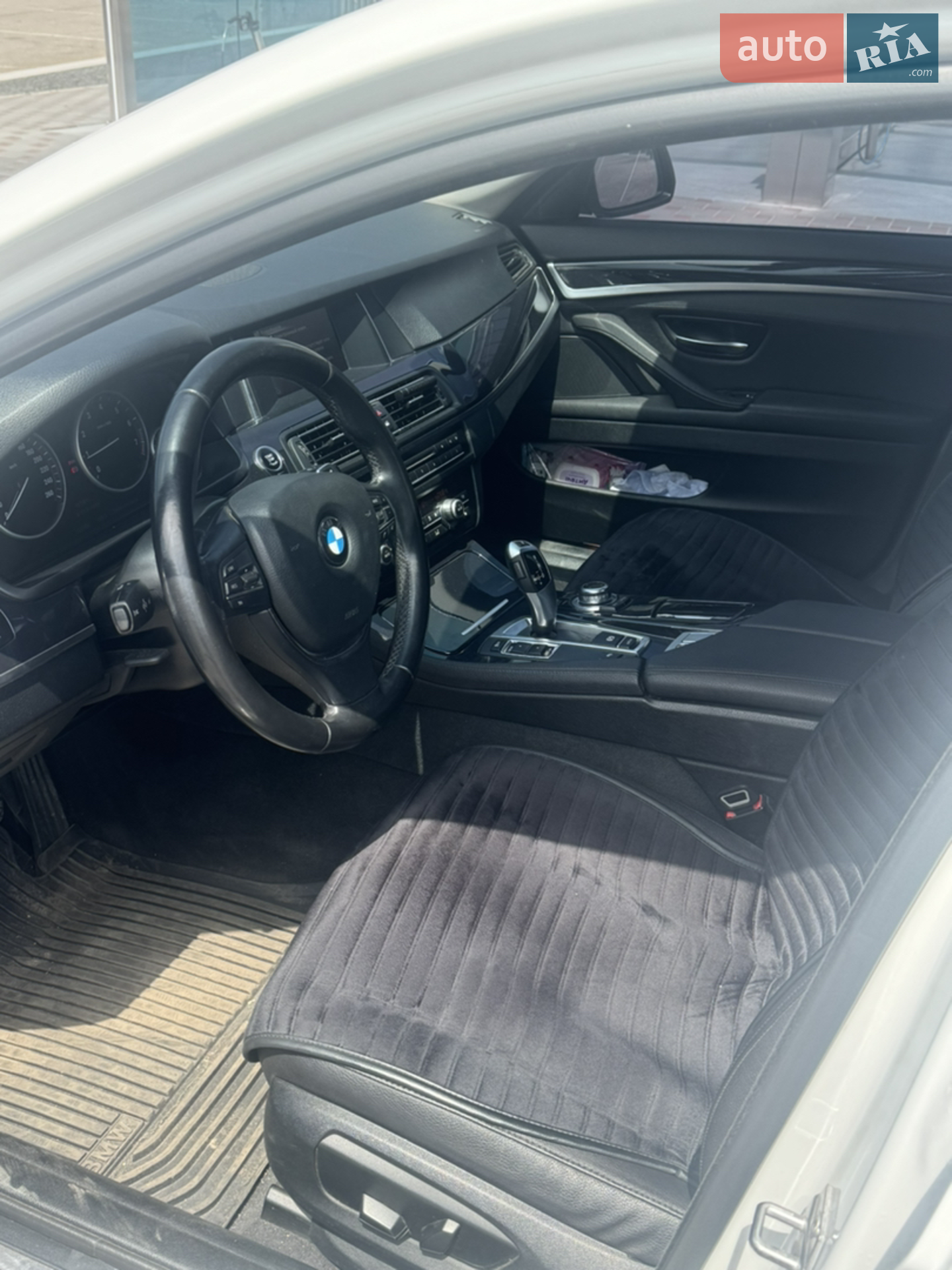2016 BMW 5er - мініатюра 12