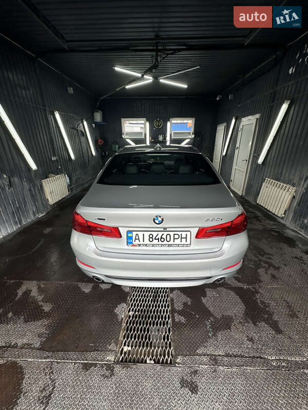 Седан BMW 5 Series 2017 в Киеве фото 4 Седан BMW 5 Series 2017 в Киеве