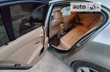 Седан BMW 5 Series 2006 в 