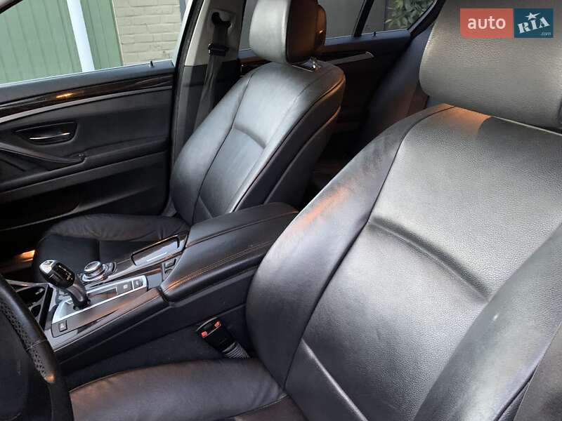 Седан BMW 5 Series 2011 в Ніжині
