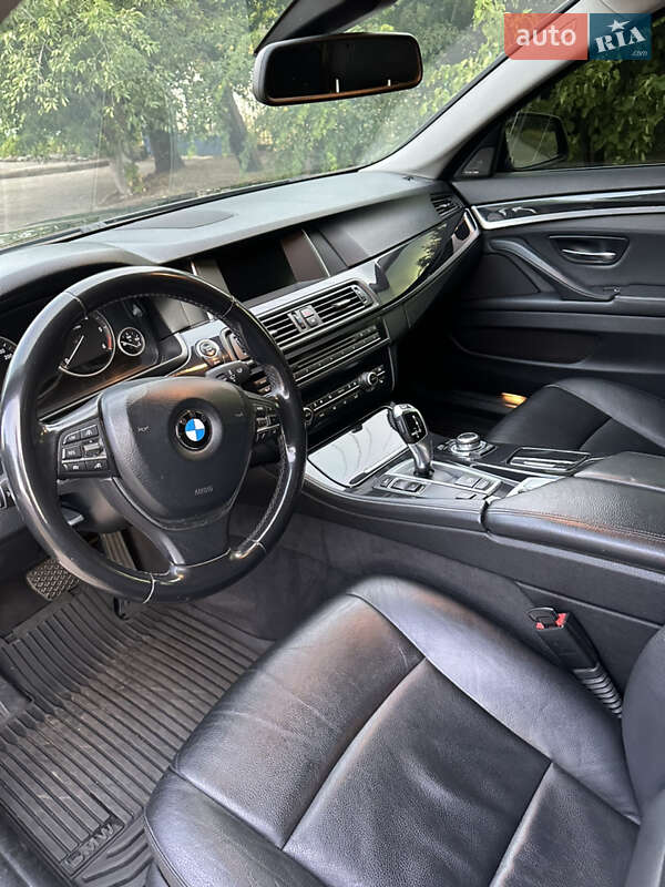 Седан BMW 5 Series 2013 в Нікополі