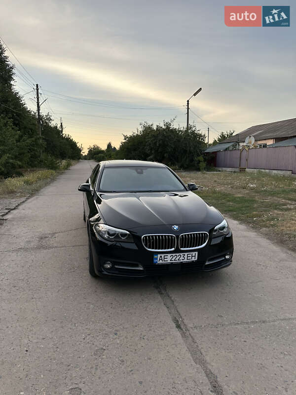 Седан BMW 5 Series 2013 в Нікополі