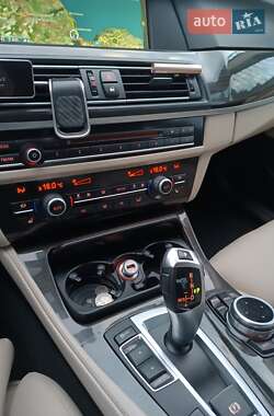 Седан BMW 5 Series 2012 в Одесі