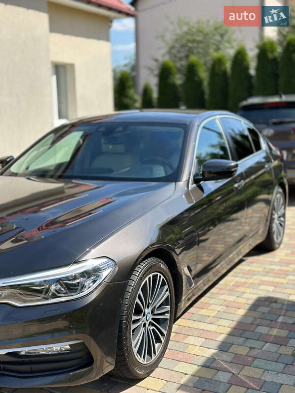 Седан BMW 5 Series 2017 в Львове фото 2 Седан BMW 5 Series 2017 в Львове