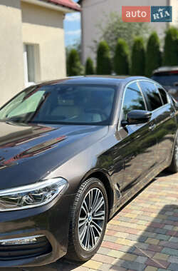 Седан BMW 5 Series 2017 в 