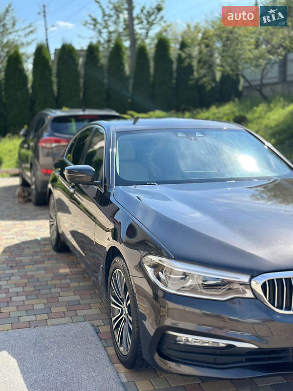 Седан BMW 5 Series 2017 в Львове фото 3 Седан BMW 5 Series 2017 в Львове
