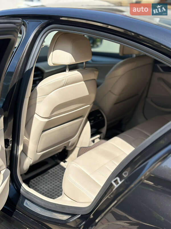 Седан BMW 5 Series 2017 в Львове фото 7 Седан BMW 5 Series 2017 в Львове