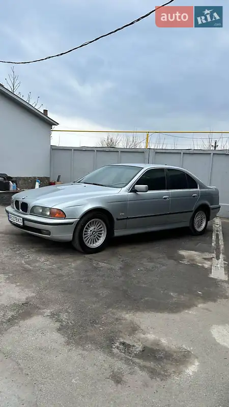 BMW 5 Series 1999 VIN WBADM11080GP14442 фото оголошення 16 з 48