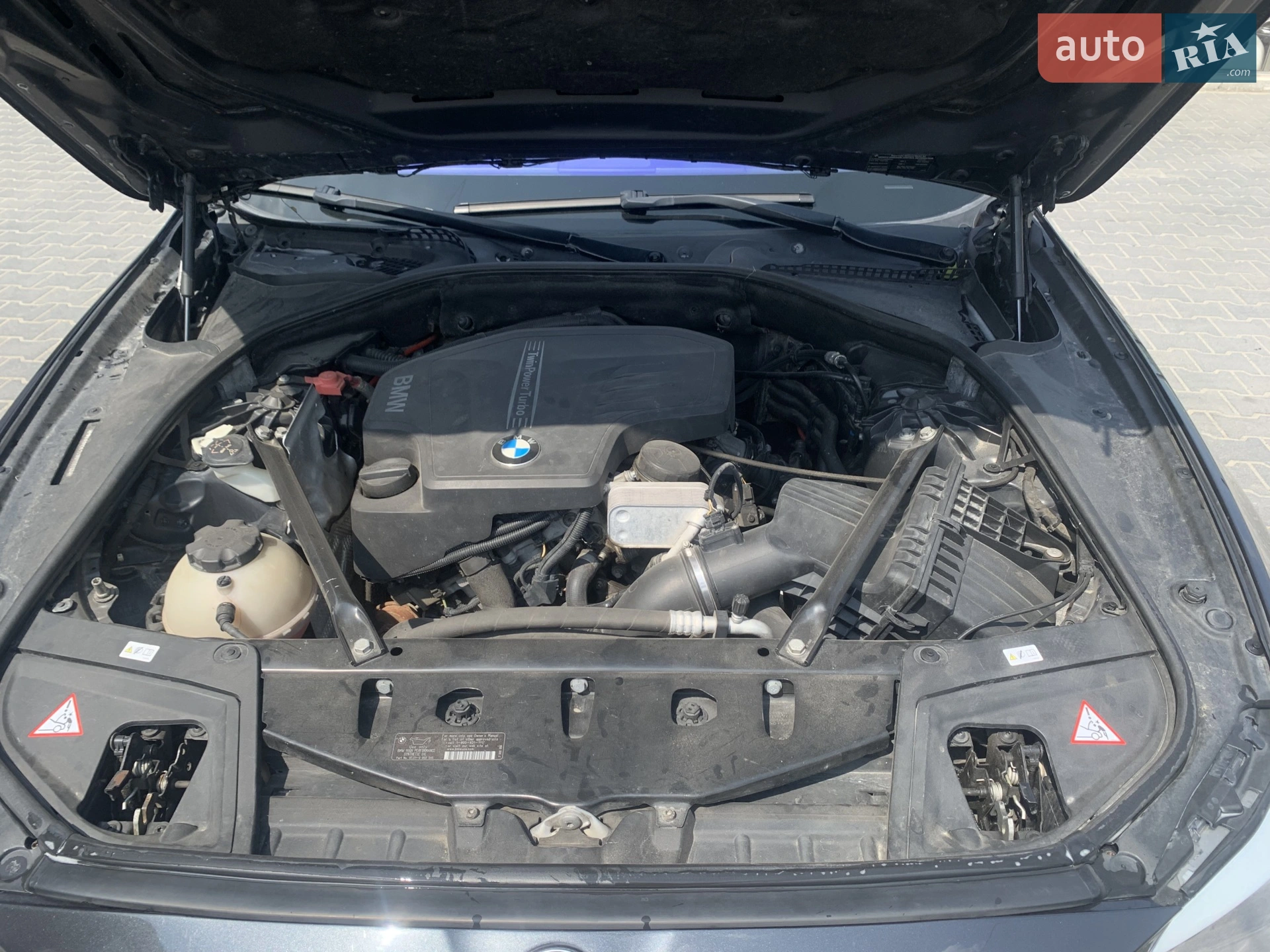 2013 BMW 5er - мініатюра 18