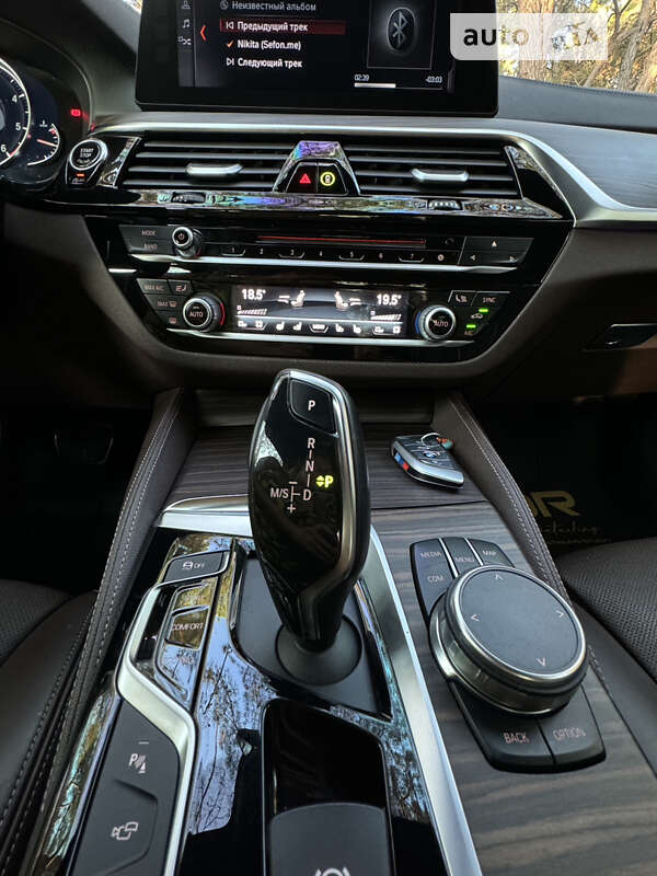 Седан BMW 5 Series 2018 в Києві