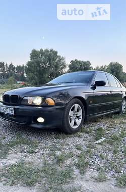 Седан BMW 5 Series 1999 в Киеве