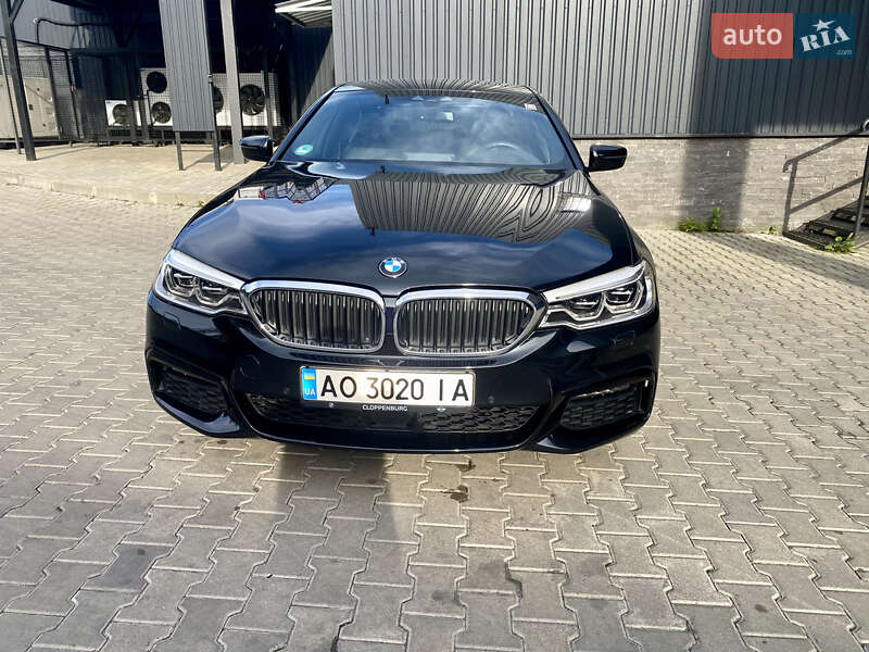 Седан BMW 5 Series 2019 в Ужгороде
