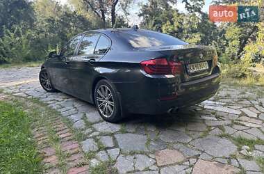 Седан BMW 5 Series 2015 в Киеве