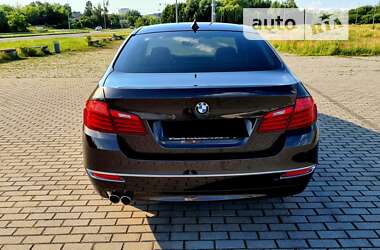 Седан BMW 5 Series 2013 в Львові