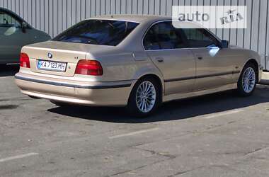 Седан BMW 5 Series 1999 в Киеве