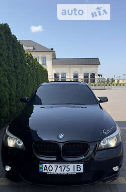 Седан BMW 5 Series 2004 в Ужгороде