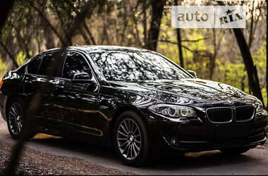 Седан BMW 5 Series 2012 в Запорожье