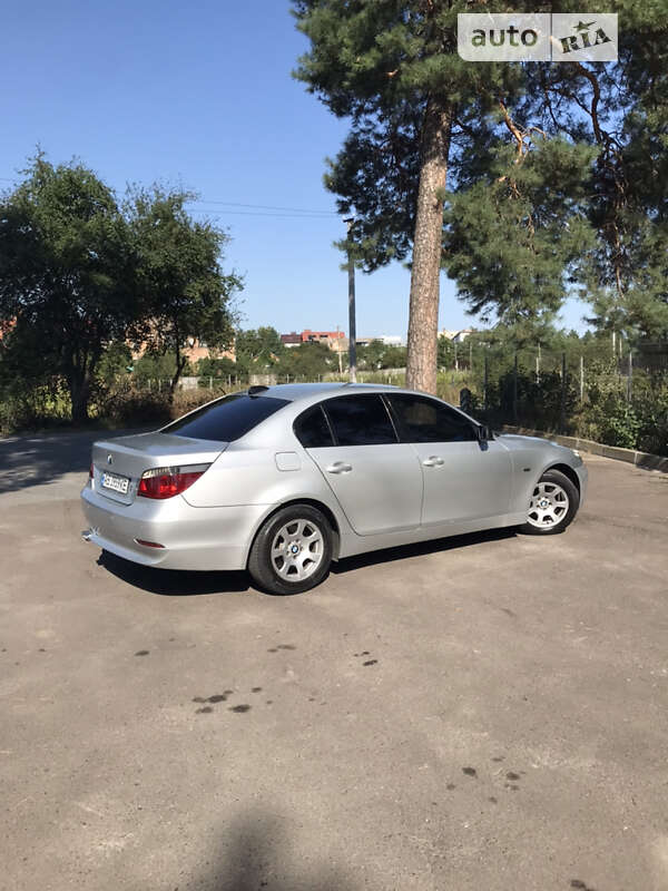 Седан BMW 5 Series 2006 в Виннице