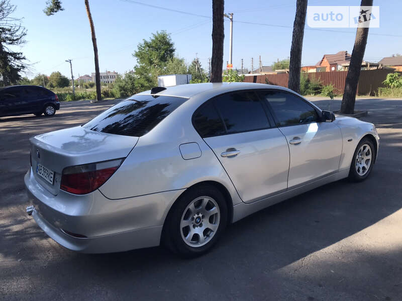 Седан BMW 5 Series 2006 в Виннице