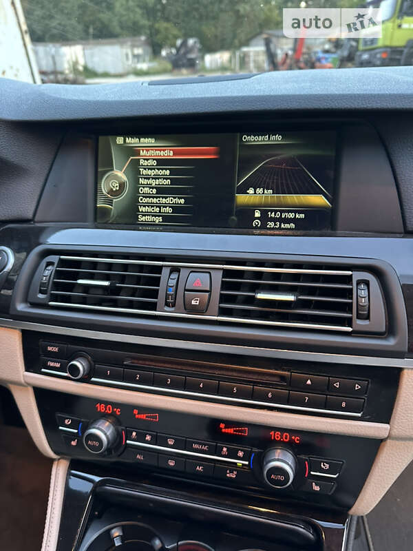 Седан BMW 5 Series 2012 в Киеве