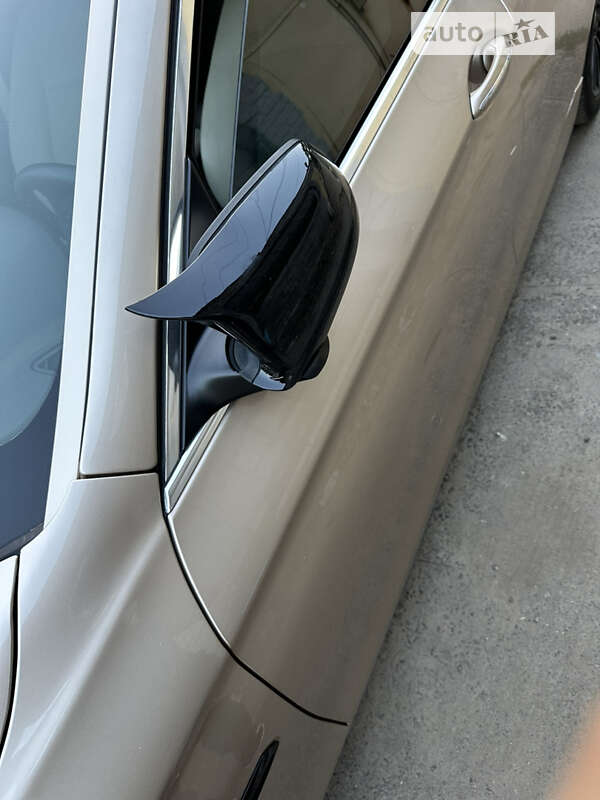 Седан BMW 5 Series 2012 в Киеве