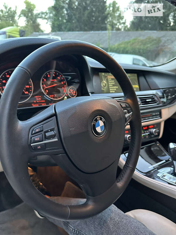 Седан BMW 5 Series 2012 в Киеве