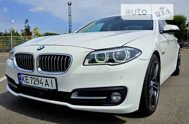 Седан BMW 5 Series 2016 в Дніпрі