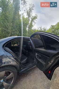 Седан BMW 5 Series 2002 в 