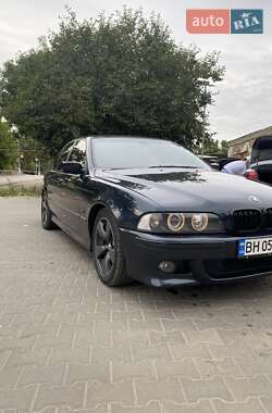 Седан BMW 5 Series 2002 в 