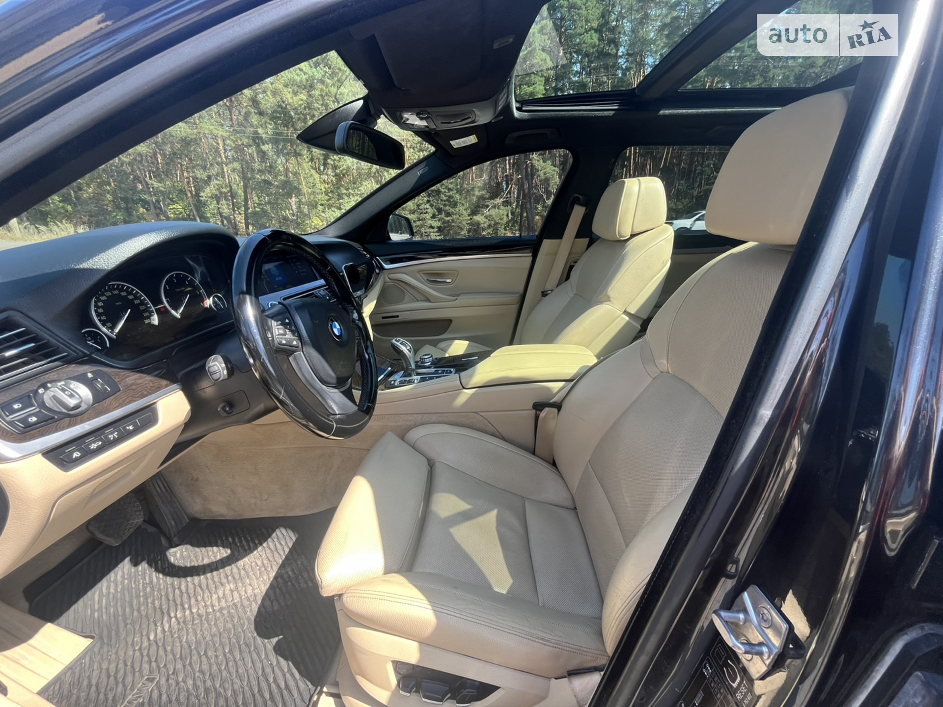 2011 BMW 5er - мініатюра 38