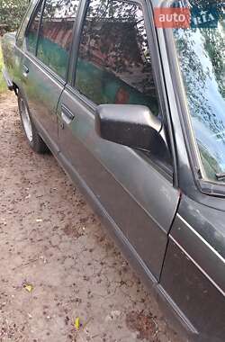 Седан BMW 5 Series 1982 в Томашполі