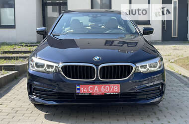 Седан BMW 5 Series 2019 в Львові