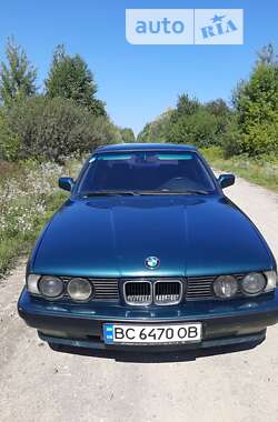 Седан BMW 5 Series 1992 в Немирові