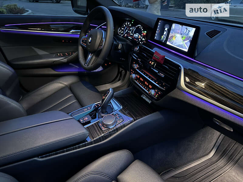 Седан BMW 5 Series 2018 в Днепре