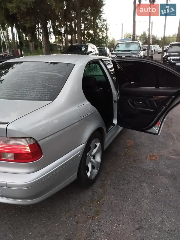 BMW 5 Series 2002