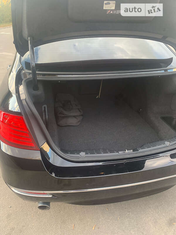 Седан BMW 5 Series 2015 в Києві