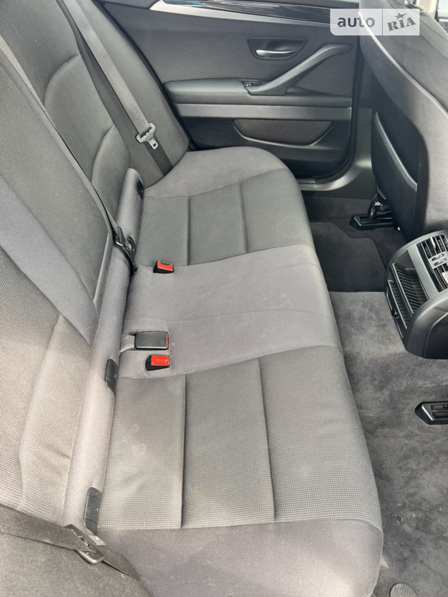 2011 BMW 5er - мініатюра 12