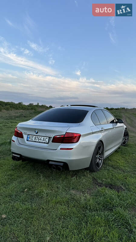 Седан BMW 5 Series 2014 в Дніпрі
