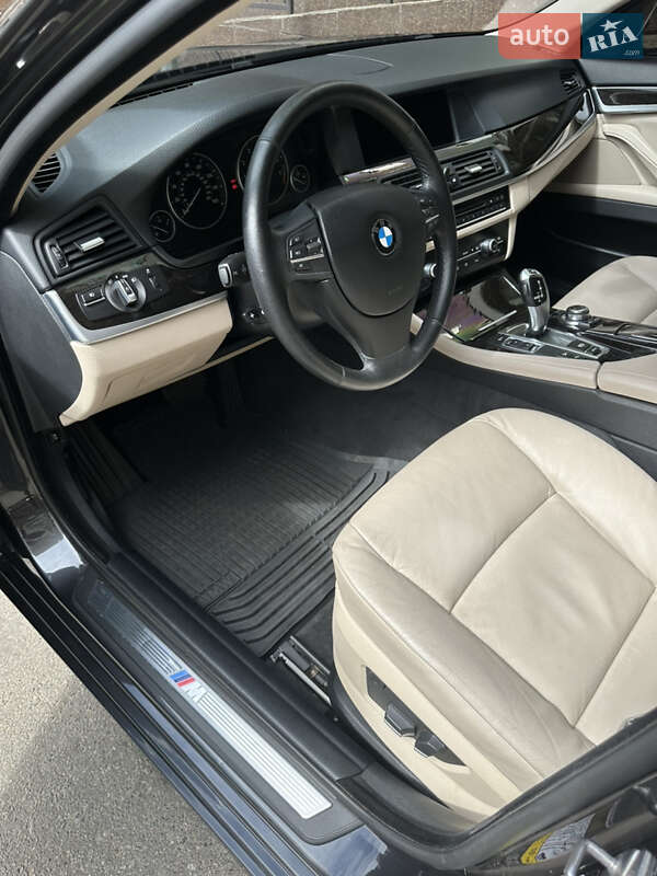 Седан BMW 5 Series 2012 в Києві фото 26 Седан BMW 5 Series 2012 в Києві