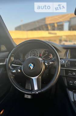 Седан BMW 5 Series 2013 в Львові