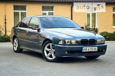 Седан BMW 5 Series 2001 в Баре