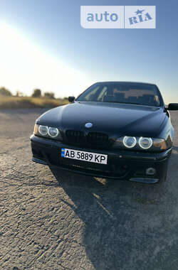 Седан BMW 5 Series 1999 в Бару